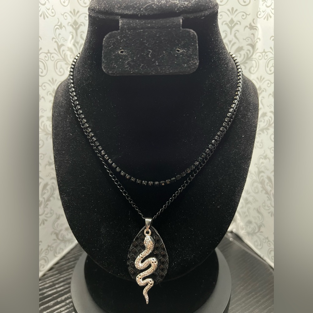 16” Necklace with snake black tear drop pendant with chain extender.